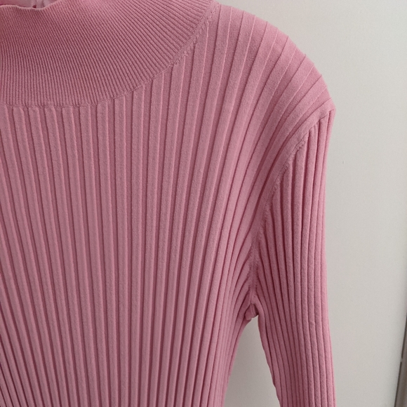 Diane Von Furstenburg pink t-shirt blouse - Picture 1 of 10